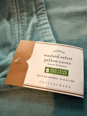 New Rare Pottery Barn Washed Velvet Pillow Cover in Peacock Teal Blue, 20”